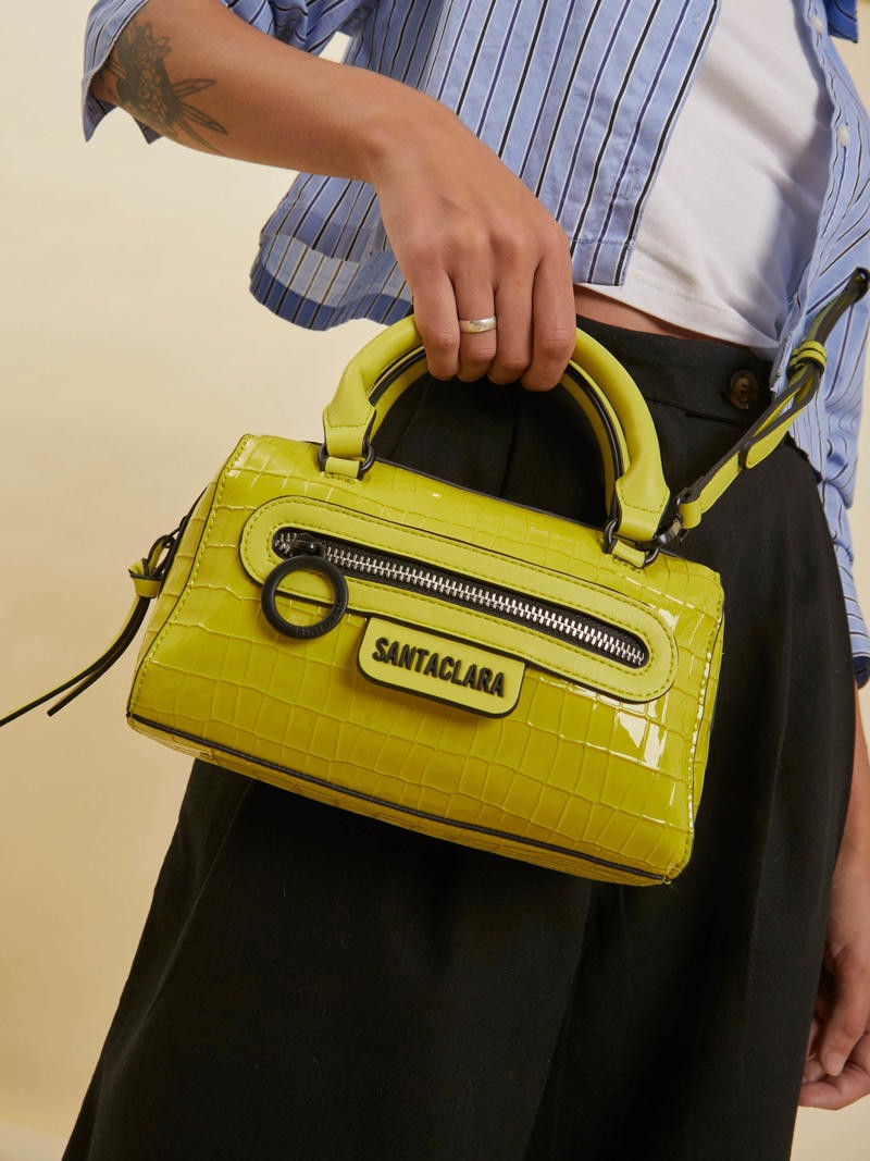 Cartera Baulito Niki Lima De Croco Charol